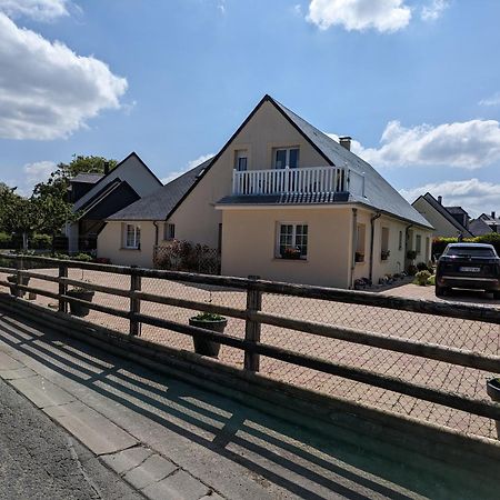 Bed and Breakfast Du coté de chez Swann 1 Trouville-sur-Mer Exterior foto