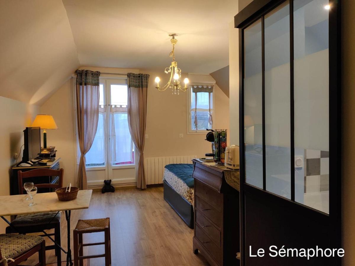 Bed and Breakfast Du coté de chez Swann 1 Trouville-sur-Mer Exterior foto