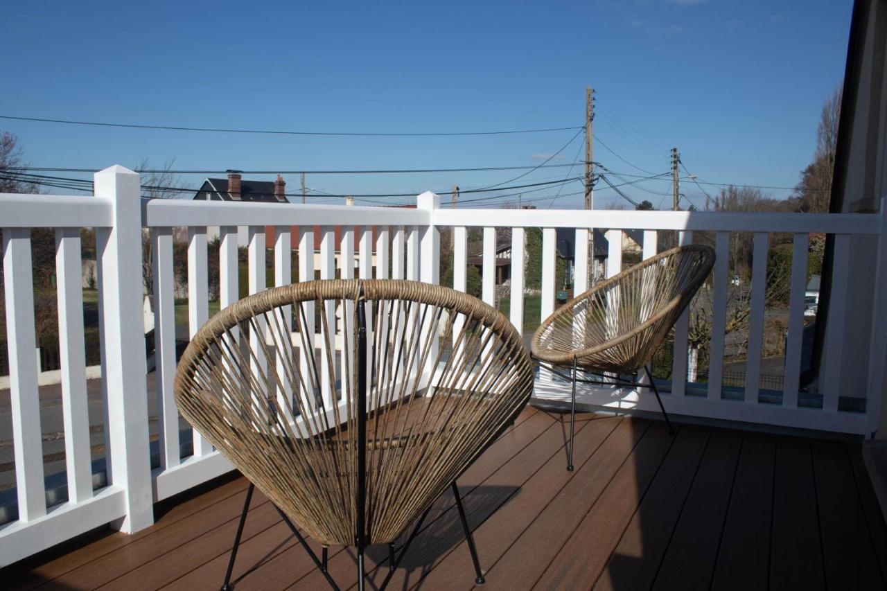 Bed and Breakfast Du coté de chez Swann 1 Trouville-sur-Mer Exterior foto